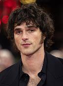 portrait Jacob Elordi loading =