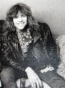 portrait Jon Bon Jovi loading =
