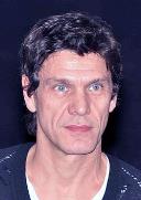 portrait Marc Lavoine loading =