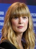 portrait Rosamund Pike